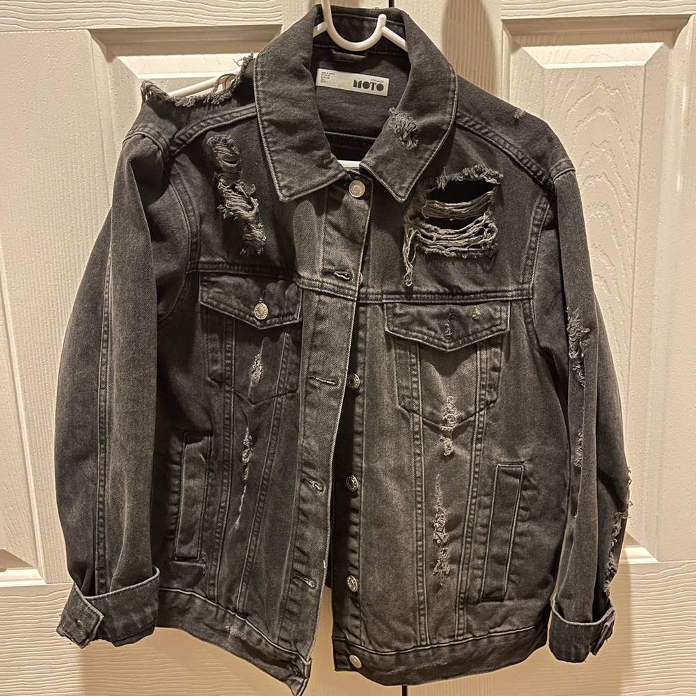 Topshop Black Distressed Denim Jacket Size 6